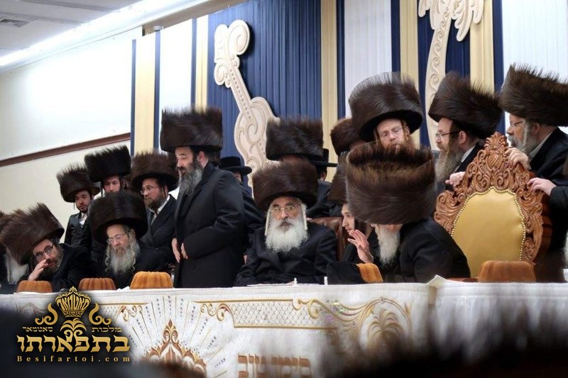 קבלות פנים - חתונה נכד רבינו ב' לך תשפ''ז ביהמ''ד הגדול אין וומ''ס