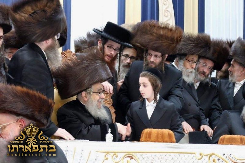קבלות פנים - חתונה נכד רבינו ב' לך תשפ''ז ביהמ''ד הגדול אין וומ''ס
